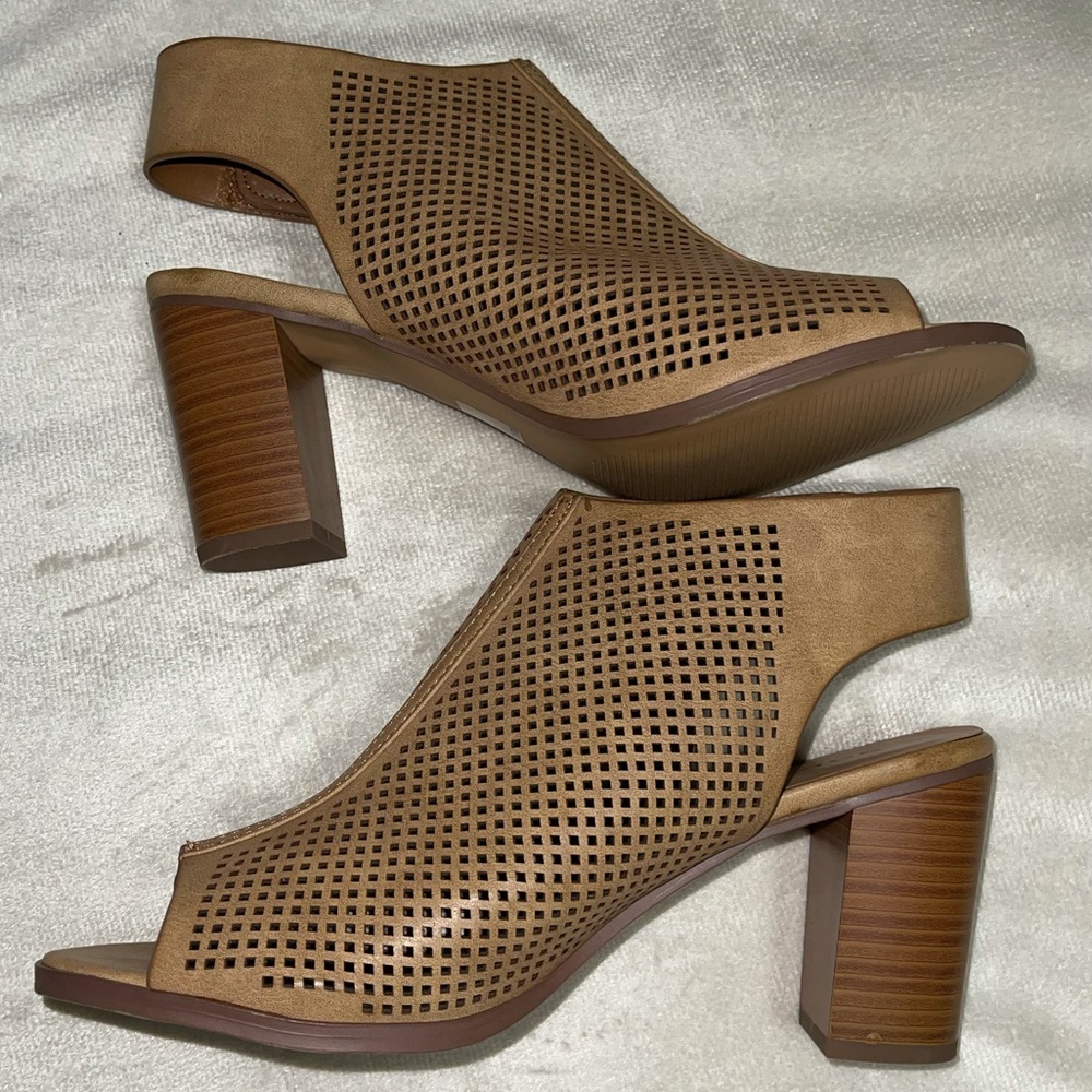 Solanz Open Toe Heels